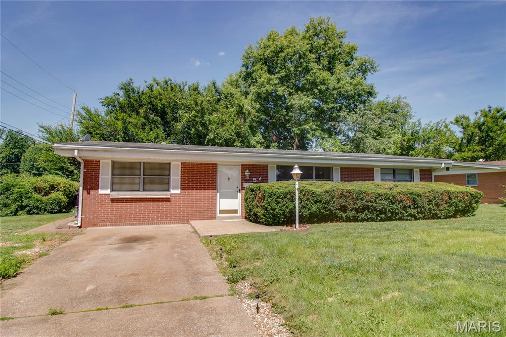 Canterbury Manor - Residential
