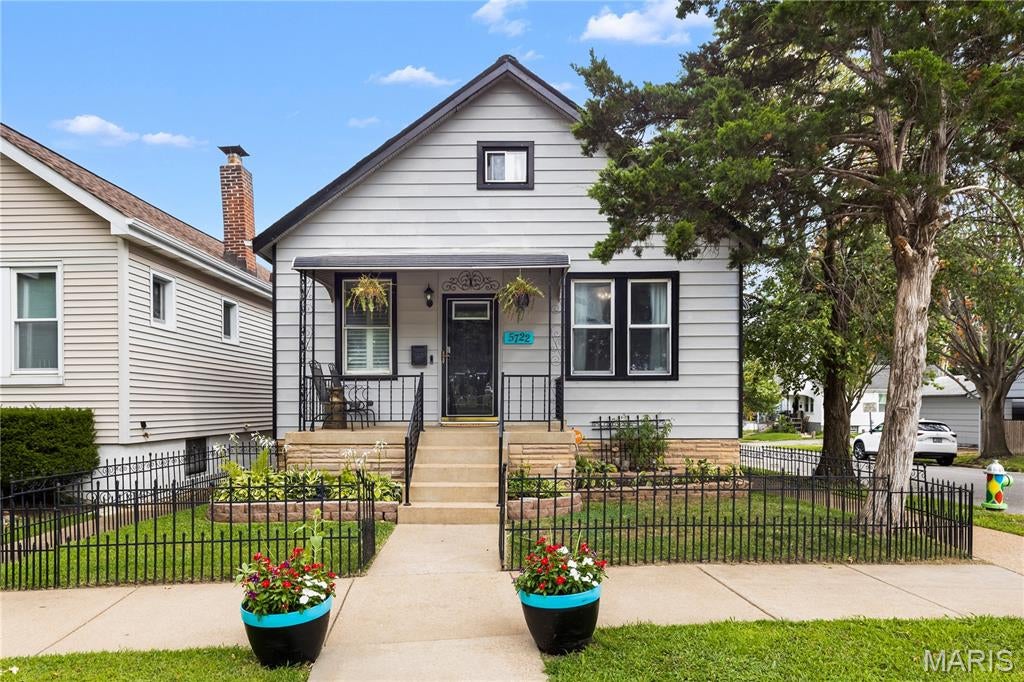 Holly Hills - Residential