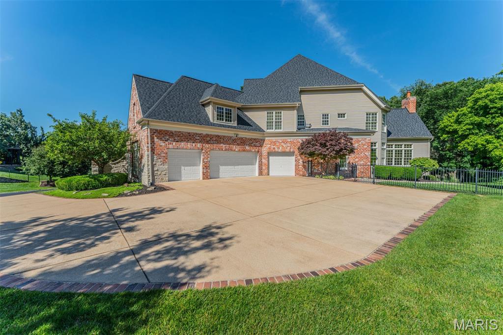 Wills Trace - Residential