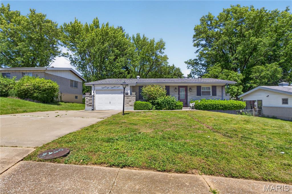 Hathaway Manor 17 - Residential