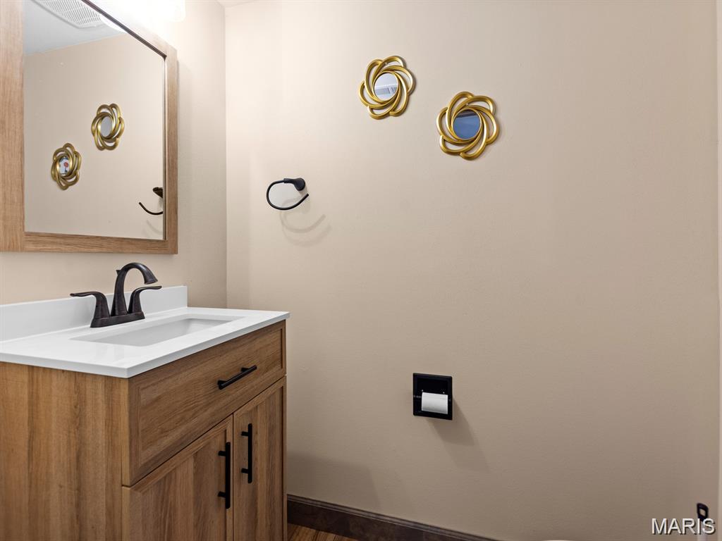 PRAIRIE TRAILS ESTATES - Residential Lease