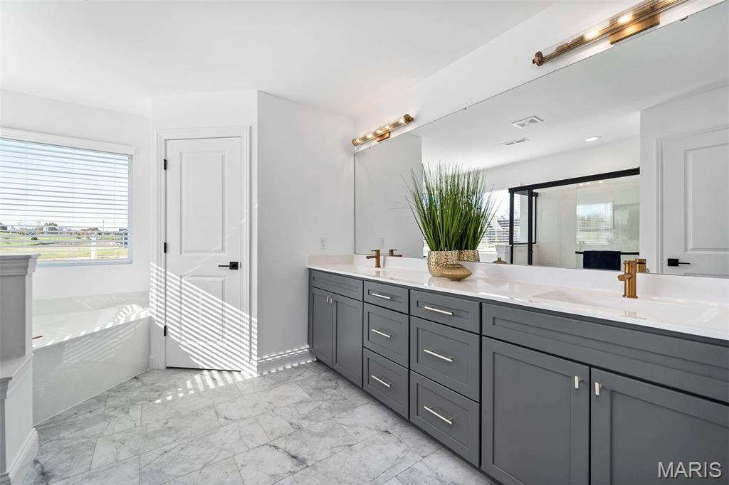 Walnut Hills - Residential