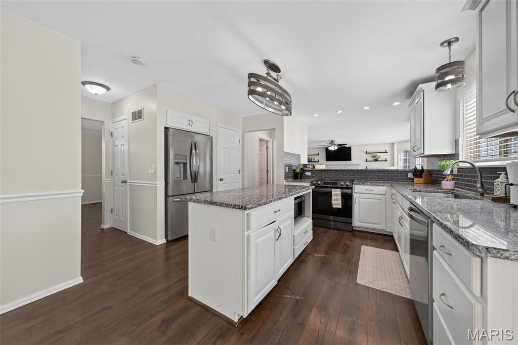 Wellington Farm #6 - Residential