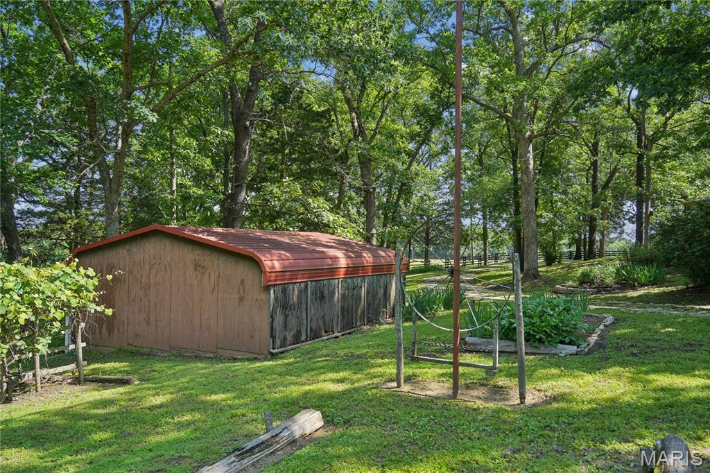 County Line Rd - Farm