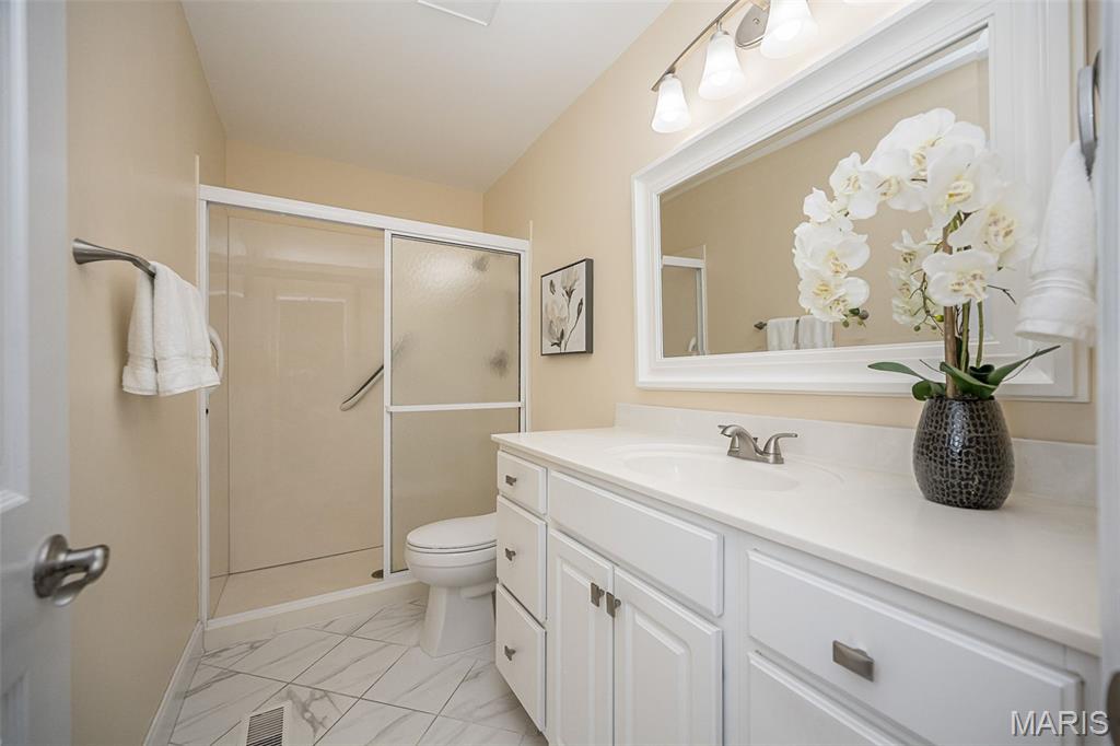 Greens Of Broadmoor Condo 11 - Residential