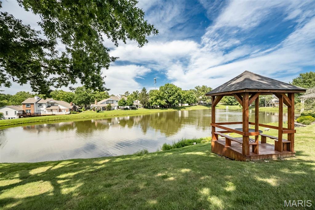 Greens Of Broadmoor Condo 11 - Residential