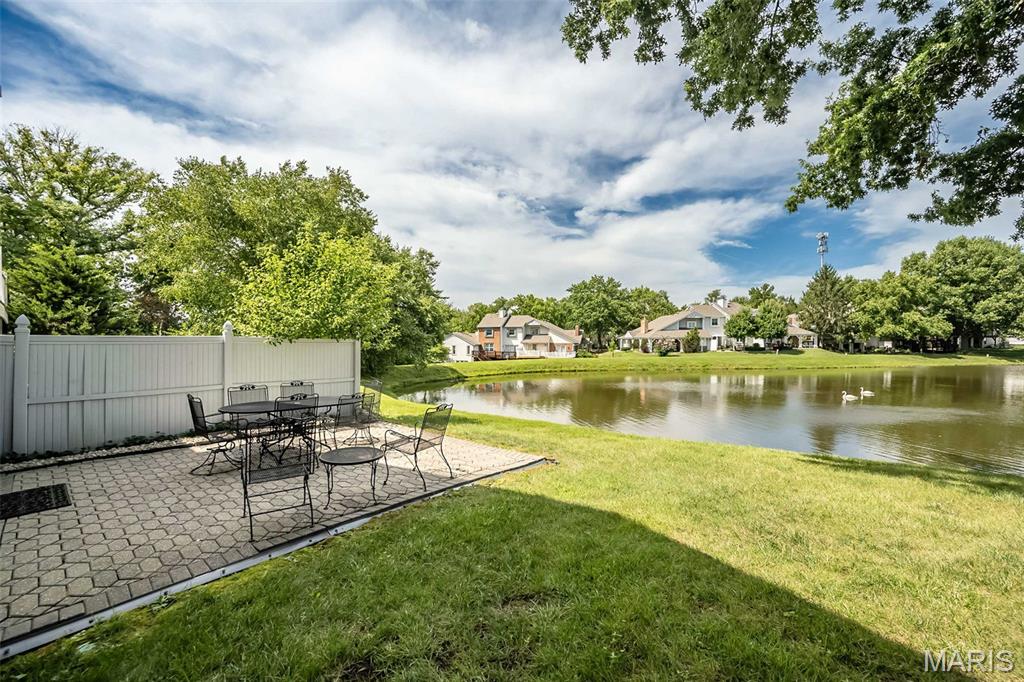 Greens Of Broadmoor Condo 11 - Residential