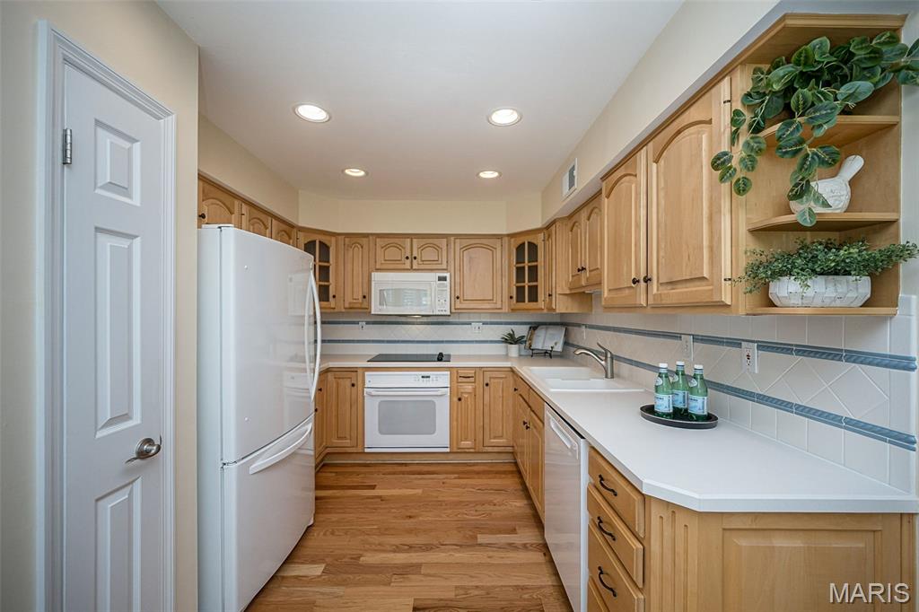 Greens Of Broadmoor Condo 11 - Residential