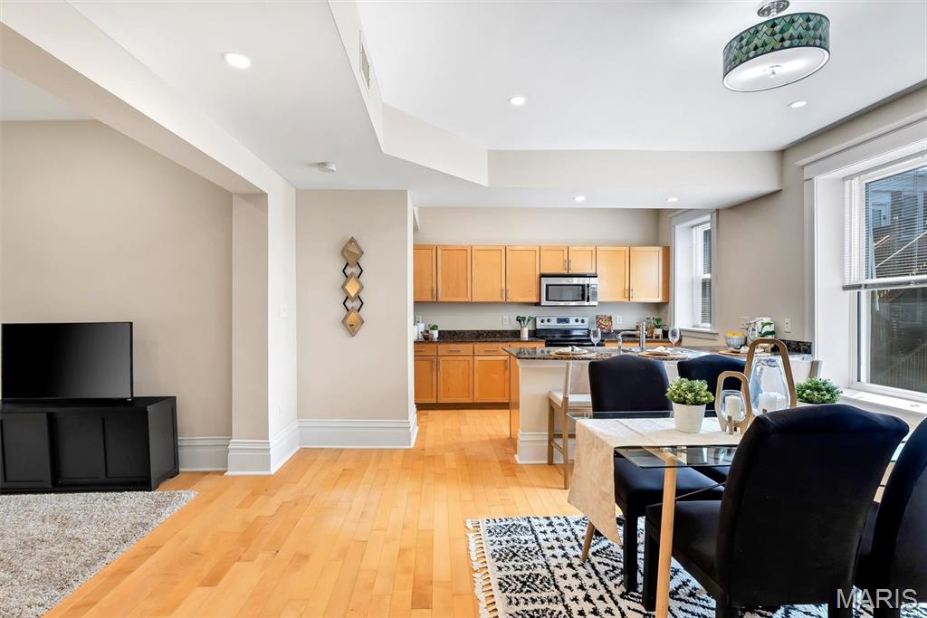 Forest Park Condo - Residential