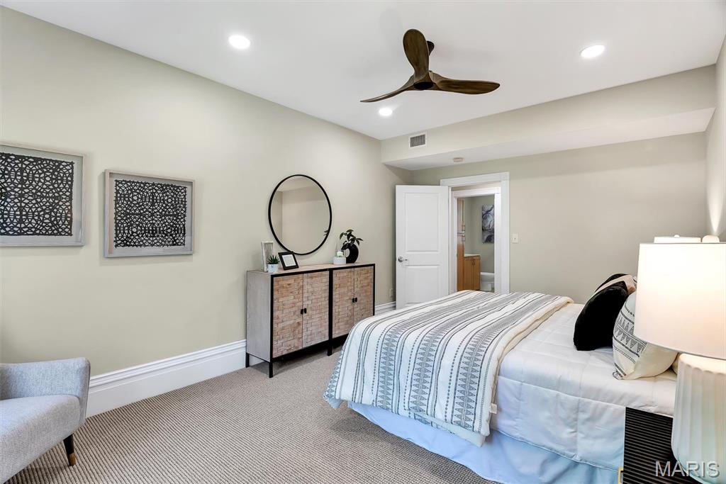 Forest Park Condo - Residential