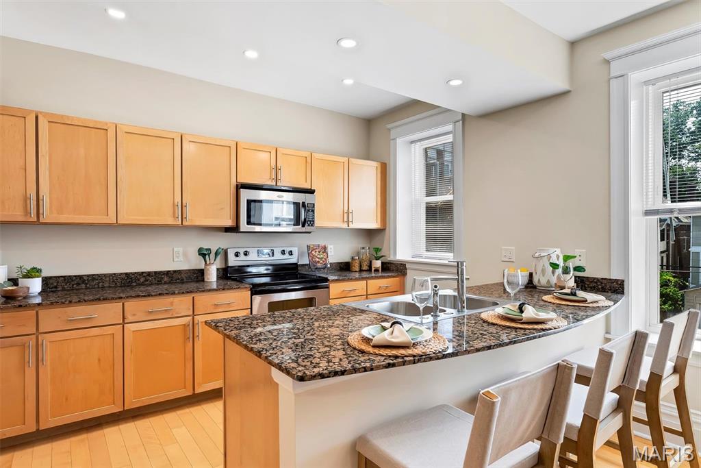 Forest Park Condo - Residential