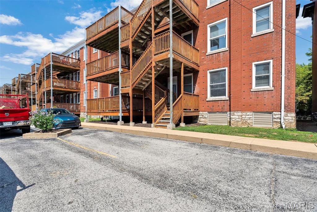 Forest Park Condo - Residential