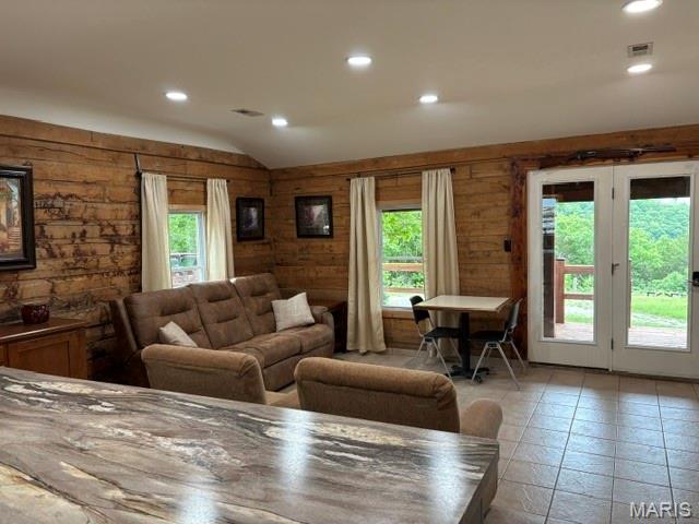 Pinnacle Lake Estates - Residential