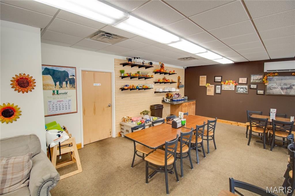 Albro Palmer Etal Sub - Commercial Sale