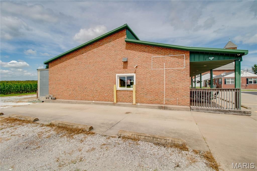 Albro Palmer Etal Sub - Commercial Sale