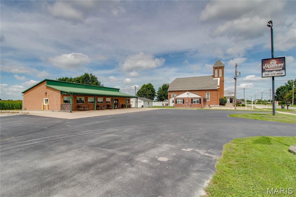 Albro Palmer Etal Sub - Commercial Sale