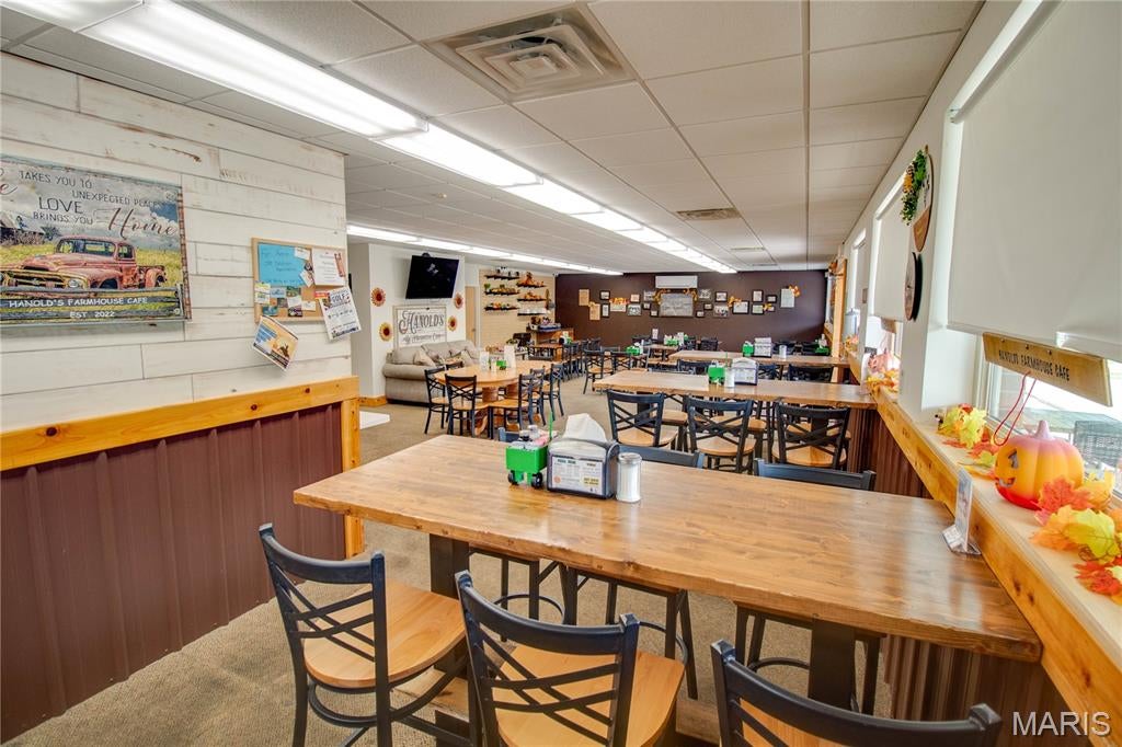 Albro Palmer Etal Sub - Commercial Sale
