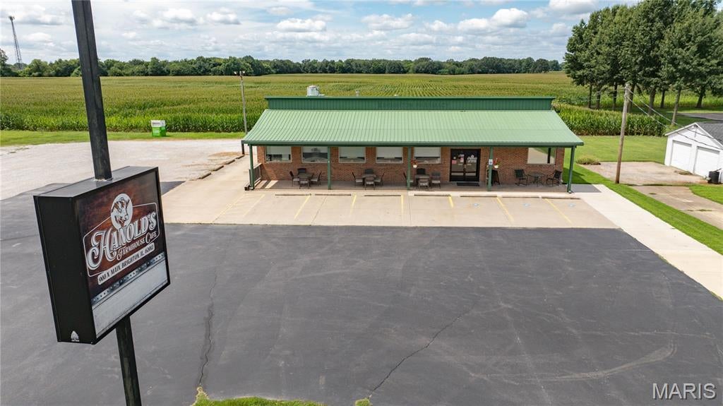 Albro Palmer Etal Sub - Commercial Sale