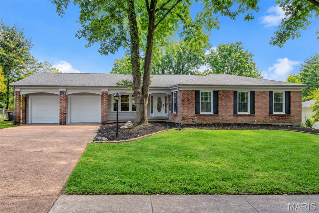 Spacious Walkout Ranch in Old Farm Estates! This 7-bedroom home offers over 4,000 sq feet of living space across two full levels. The main floor offers 5 bedrooms & 2.5 baths, including an owner's suite with convenient main floor laundry. The finished walkout lower level adds 2 more bedrooms, a full bath, a second full kitchen, & a second laundry hookup. The sprawling footprint makes hosting easy with a large main level dining room & a lower level entertainment space. Enjoy easy access to a private backyard and all the perks of sought-after Old Farm Estates, featuring a community pool, basketball court, & playground. Scenic Creve Coeur Park is within walking distance, offering trails and paths for walking, running, biking, & seasonal boating sponsored by St. Louis County Parks and Recreation. Zoned for the highly rated Parkway School District, with quick access to highways, shopping, & dining. A rare opportunity to own this much space in one of the area's most desirable neighborhoods!