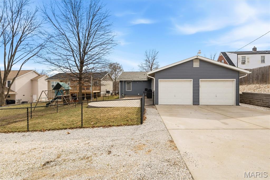 E Blackwell Add - Residential