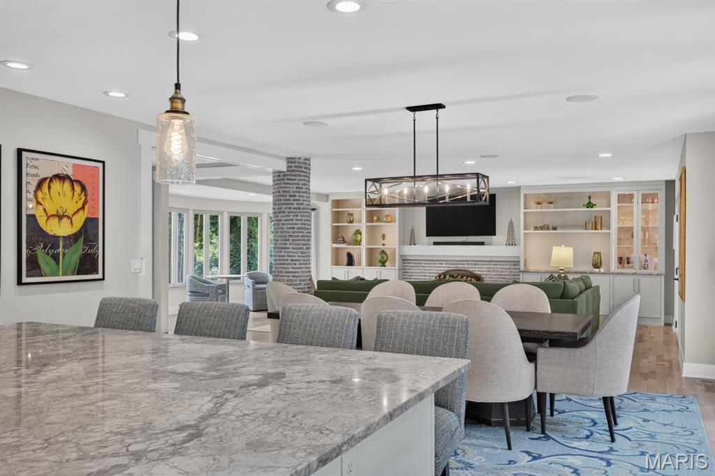 Ladue Rd/Creve Coeur - Residential