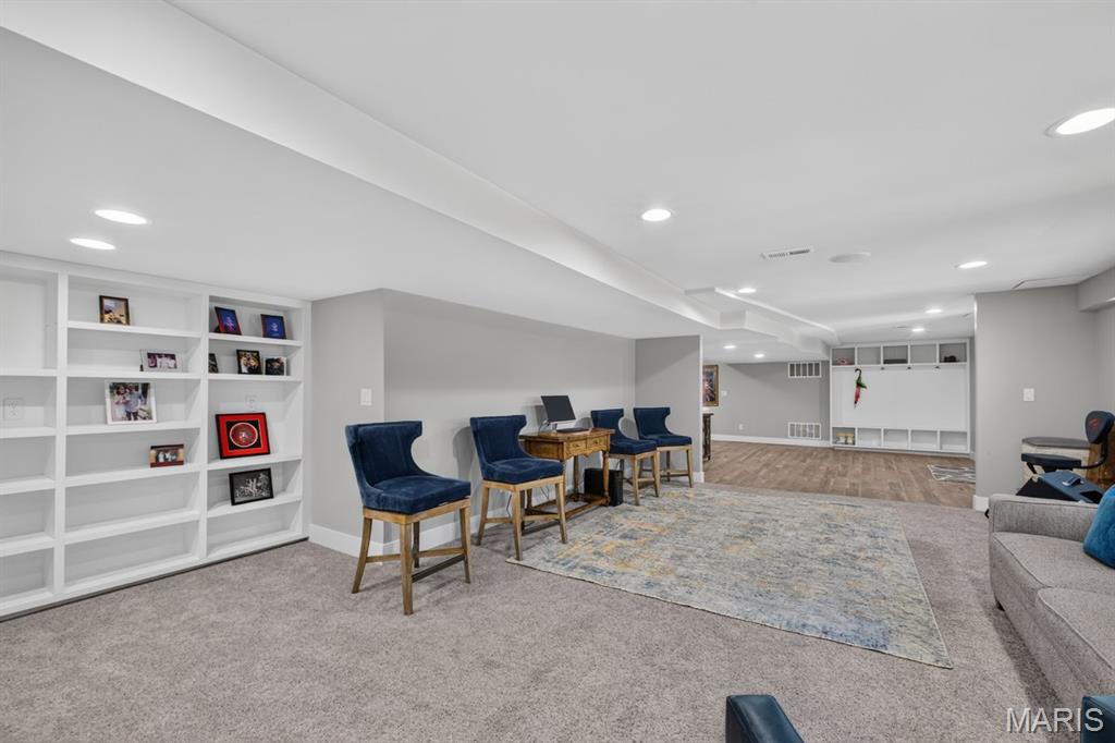 Ladue Rd/Creve Coeur - Residential