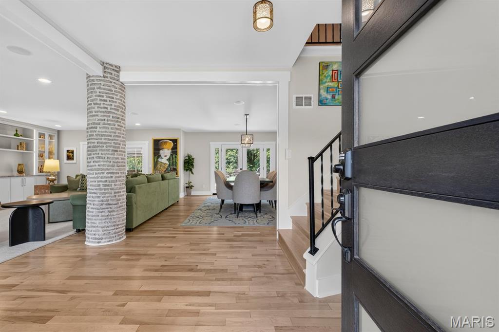 Ladue Rd/Creve Coeur - Residential