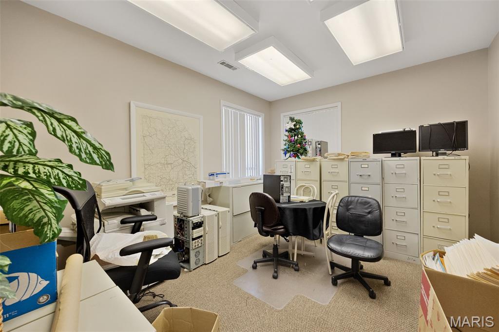 Dunklins Add - Commercial Sale