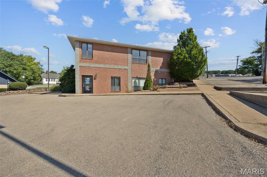 Dunklins Add - Commercial Sale