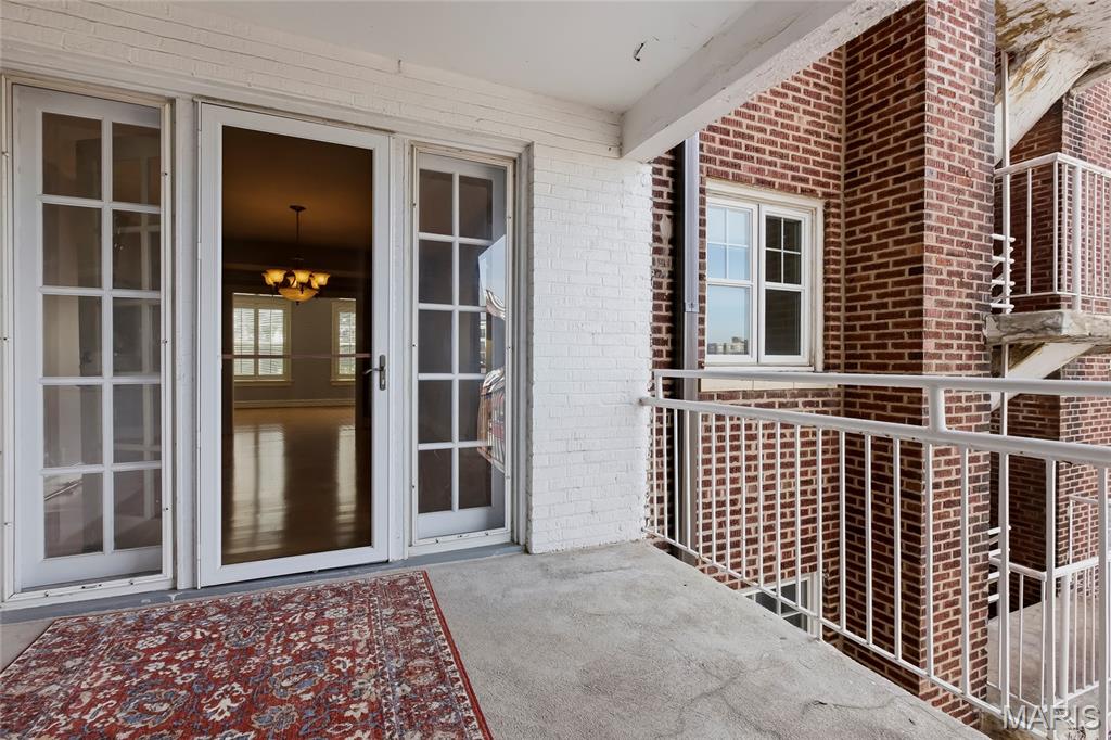 Randolph Condos - Residential