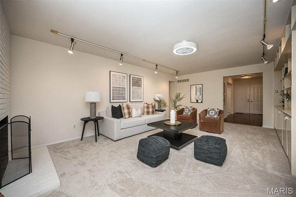 Royalwood - Residential