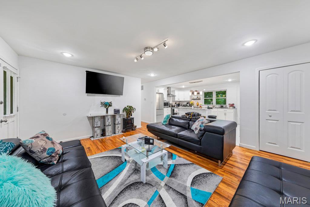 Pleasant Hollow 1 - Residential Lease
