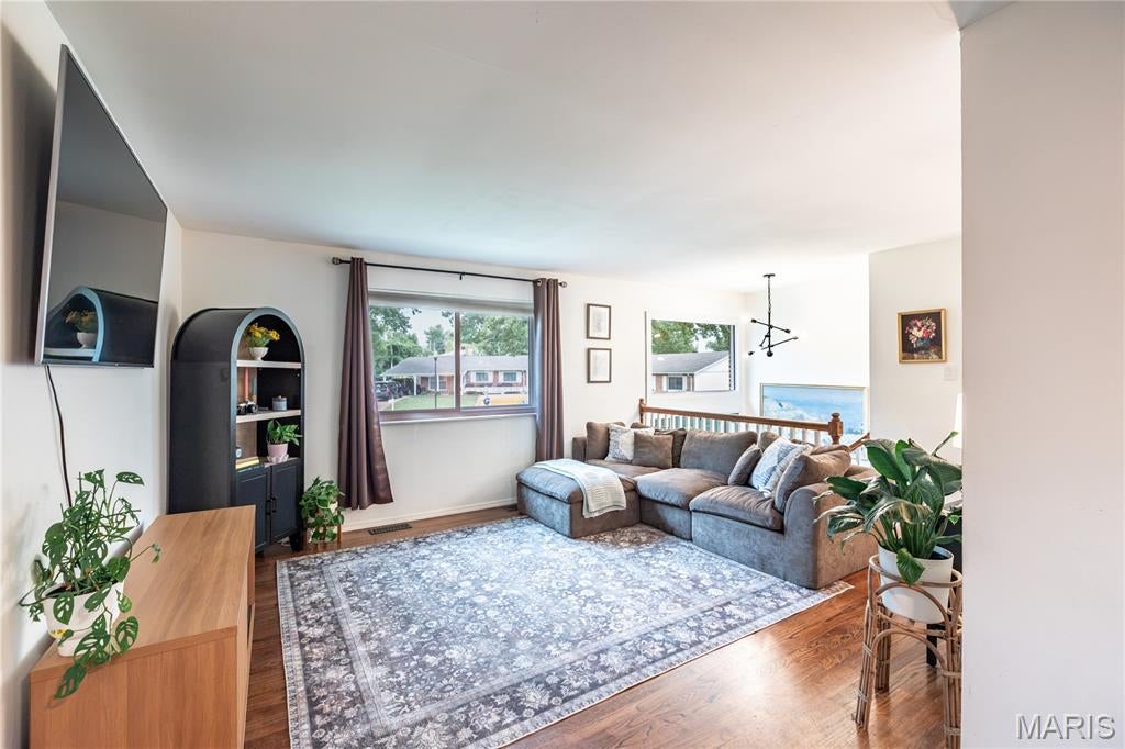 Creve Coeur Meadows - Residential