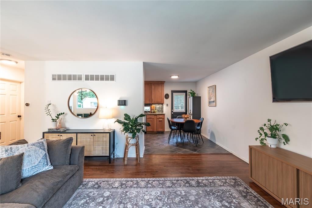 Creve Coeur Meadows - Residential