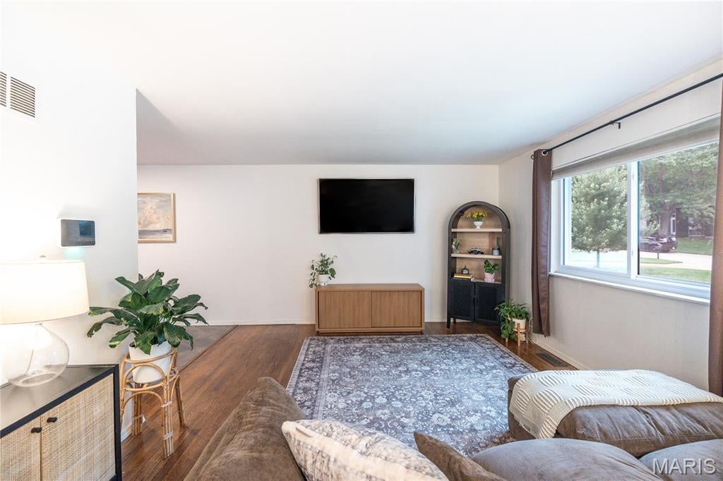 Creve Coeur Meadows - Residential