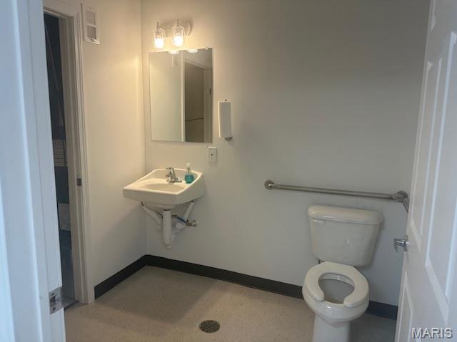 Rockport Centre - Commercial Sale