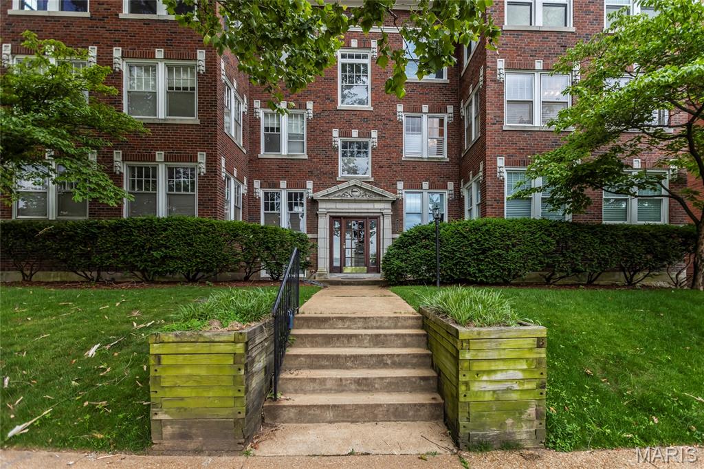 6300 Northwood Condo - Residential