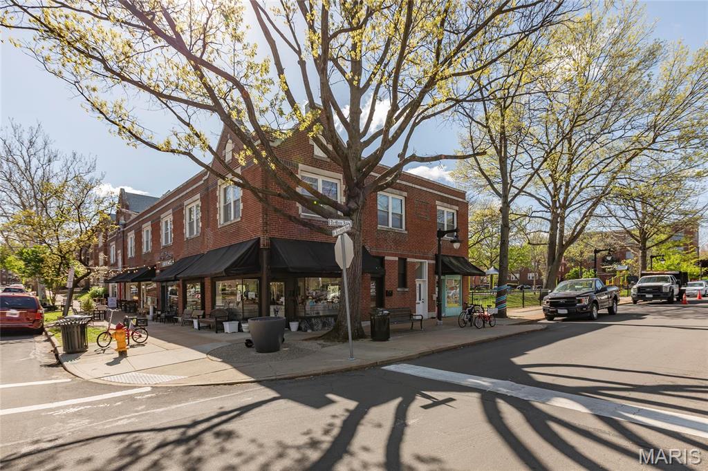 6300 Northwood Condo - Residential