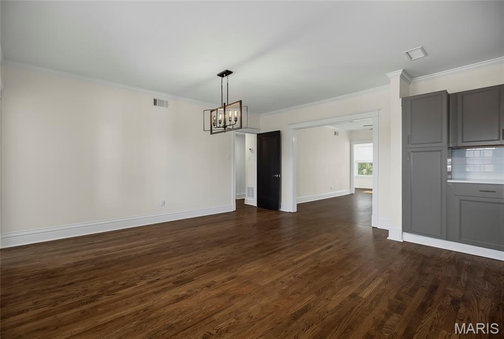 6300 Northwood Condo - Residential
