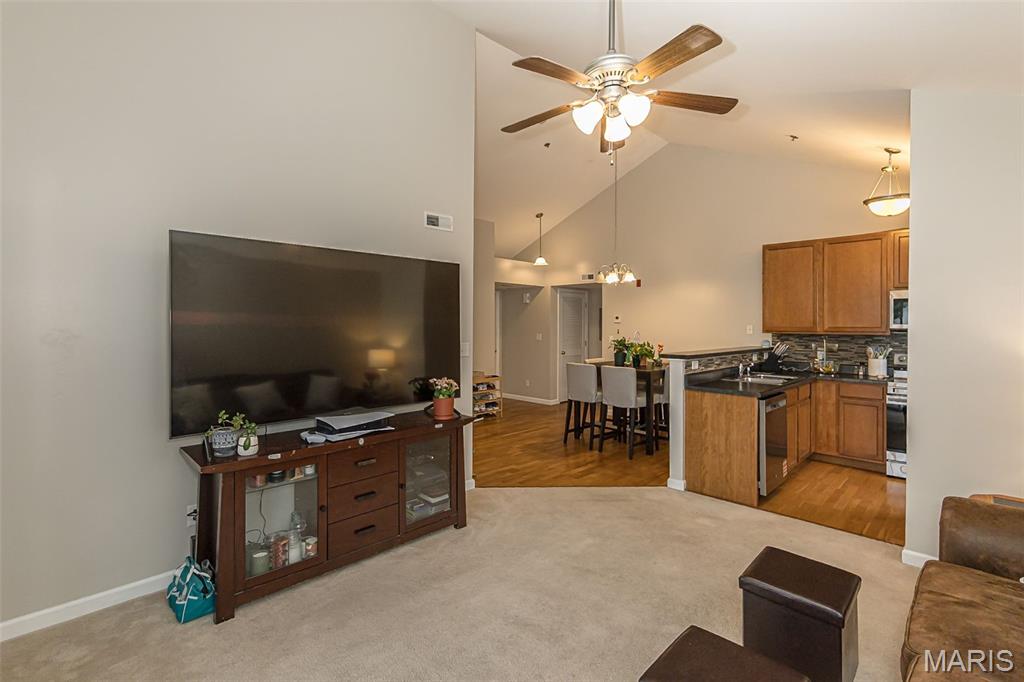 Bella Vista Condo #5 - Residential