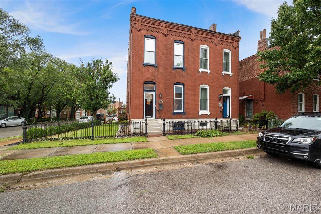A 151-year old home that looks and feels like this is rare. Fully renovated and meticulously maintained, this 3-bed, 2.5 bath home fits every need you have for living in St. Louis. Before even getting to the home, you're walking distance to some of the best food, drink, parks, and shopping in all the city nearby to Yemanja, Blues City Deli, Benton Park itself, Cherokee antiquing, mud house, Saturn lounge, Greenfinch, Coffeestamp, the list goes on. The move-in-ready home features a luxurious and newly customized kitchen, 10-foot ceilings on the main floor, beautifully lengthy windows galore, updated systems and plumbing, large storage areas and closets, along with an additional spacious office/4th bedroom on the third floor. This home can be yours for many years to come with very little to update in the meantime.     Cheers!