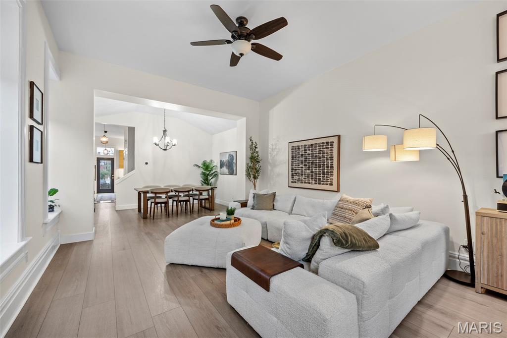 Missouri Corner - Residential