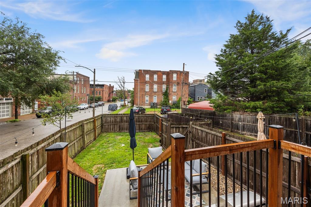 Missouri Corner - Residential