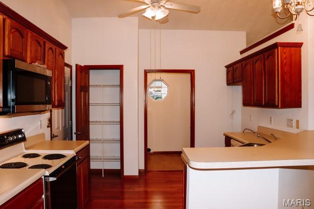 Essex Heights - Residential