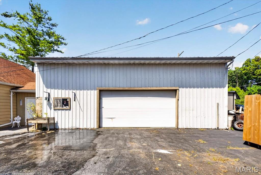 Mitweides Add - Commercial Sale