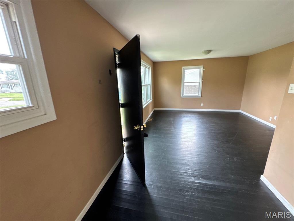 Bedford Manor 2 - Residential
