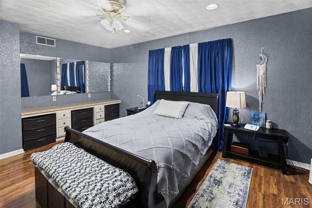 Northtown Mdws Sub 3rd - Residential