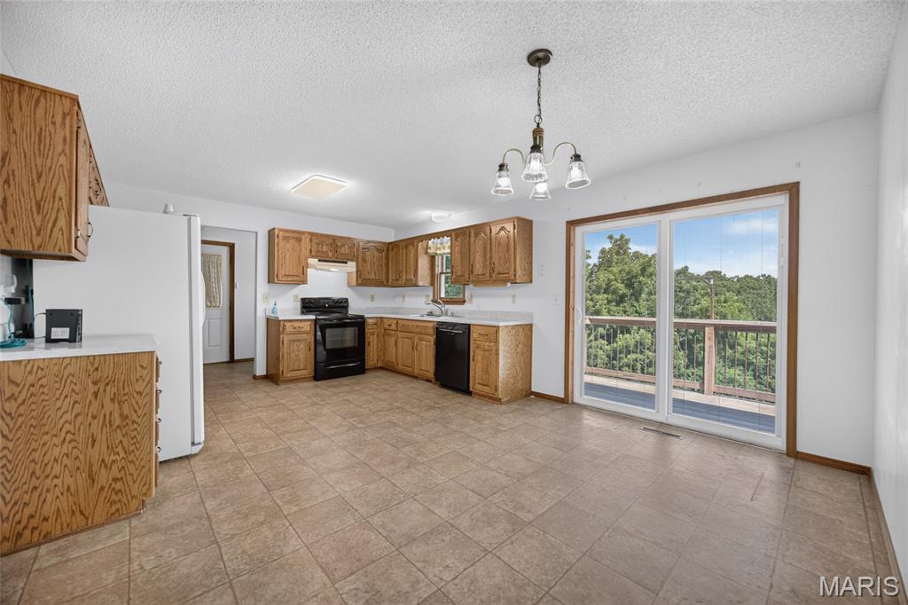 Hickory Hills Sub - Residential