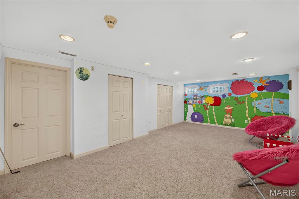 Meadowbrook Farm 10 - Residential