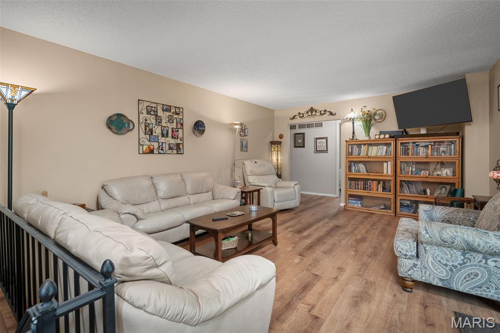 Oakbriar Woods 3 - Residential